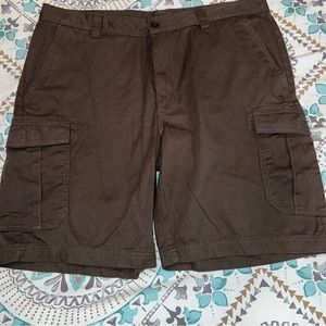 Men’s cargo shorts, size 38